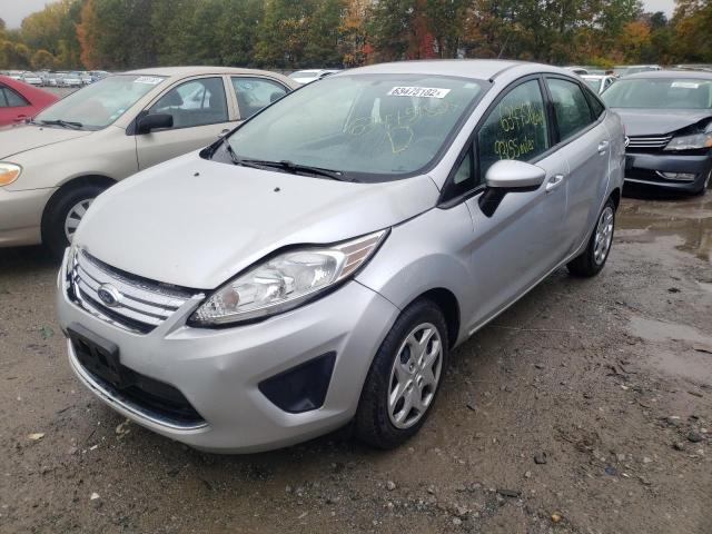 3FADP4BJ3CM172539 - 2012 FORD FIESTA SE SILVER photo 2