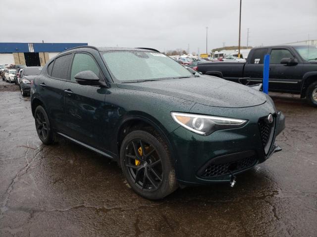 ZASPAKAN0L7C84914 - 2020 ALFA ROMEO STELVIO GREEN photo 1