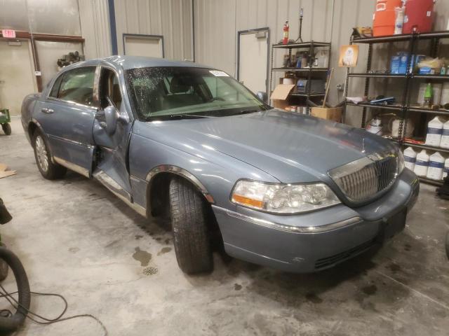 1LNHM81W83Y672558 - 2003 LINCOLN TOWN CAR E BLUE photo 1