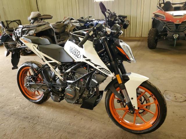 MD2JPC405MC099182 - 2021 KTM 200 DUKE TWO TONE photo 1