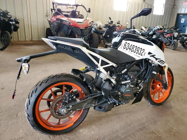 MD2JPC405MC099182 - 2021 KTM 200 DUKE TWO TONE photo 4