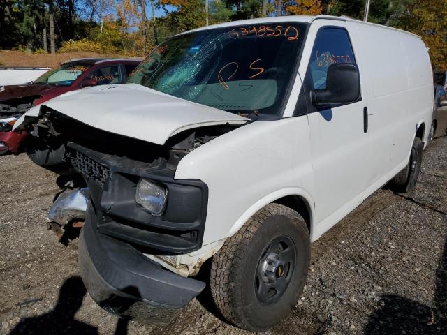 1GCFG15X081106892 - 2008 CHEVROLET EXPRESS G1 WHITE photo 2