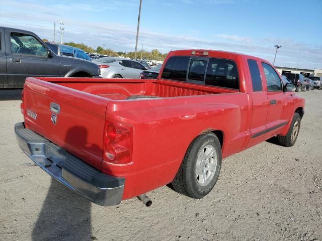 1D7HE42K55S292949 - 2005 DODGE DAKOTA RED photo 4