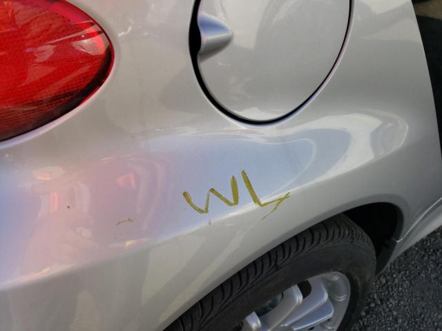 WMEEK3BA3EK769418 - 2014 SMART FORTWO PAS 银色 照片 9