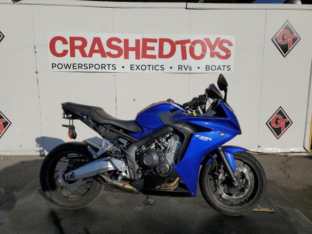 MLHRC7410E5000226 - 2014 HONDA CBR650 F BLUE photo 1