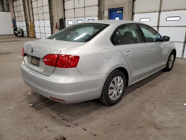 3VW2K7AJ8CM303402 - 2012 VOLKSWAGEN JETTA BASE 银色 照片 4