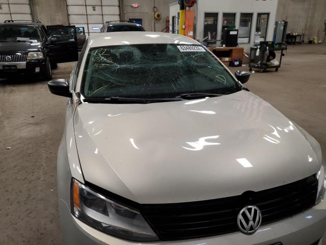 3VW2K7AJ8CM303402 - 2012 VOLKSWAGEN JETTA BASE 银色 照片 9