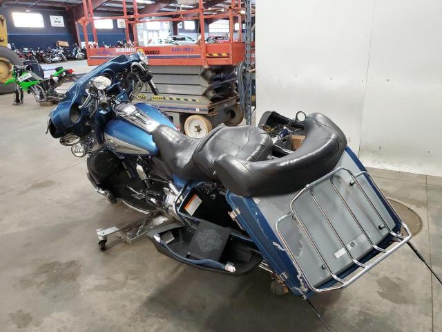 1HD1FCW186Y689041 - 2006 HARLEY-DAVIDSON FLHTCUI 双色 照片 3