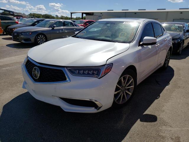 19UUB1F37JA002117 - 2018 ACURA TLX WHITE photo 2