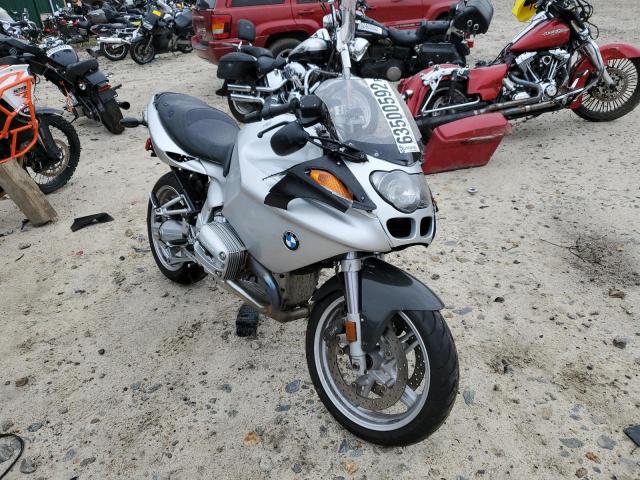 WB10432A52ZB52396 - 2002 BMW R1100 S SILVER photo 1