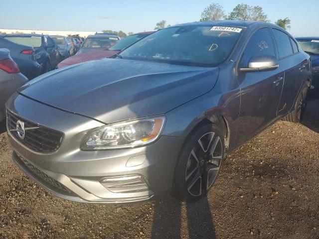 YV140MTL7H2424820 - 2017 VOLVO S60 DYNAMI GRAY photo 2