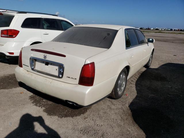 1G6KD54Y13U107634 - 2003 CADILLAC DEVILLE WHITE photo 4