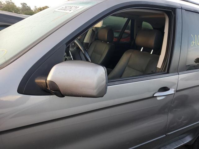 5UXFA13536LY28831 - 2006 BMW X5 GRAY photo 9