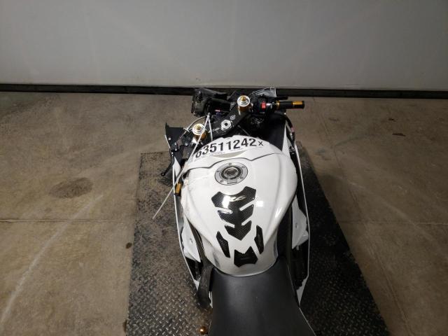 JYARJ16E18A009644 - 2008 YAMAHA YZFR6 WHITE photo 5