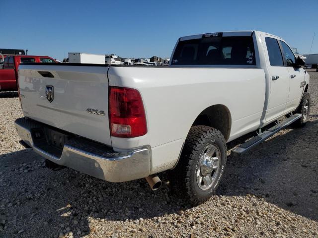 3C63R3HL2GG241879 - 2016 RAM 3500 SLT WHITE photo 4