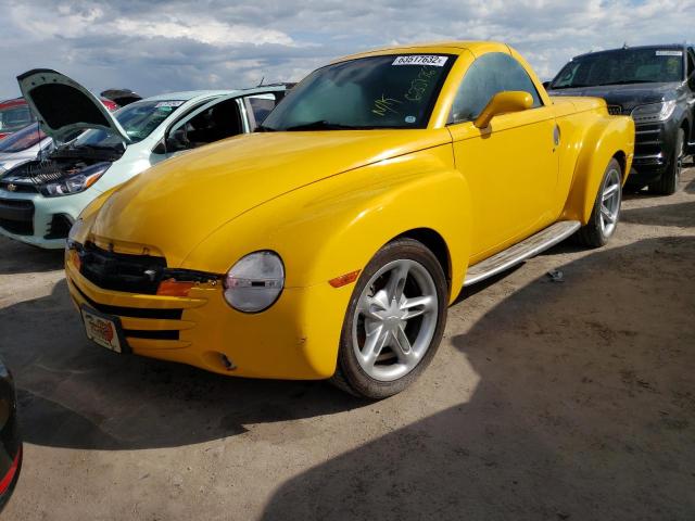 1GCES14P64B108162 - 2004 CHEVROLET SSR 黄色 照片 2