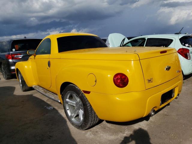 1GCES14P64B108162 - 2004 CHEVROLET SSR 黄色 照片 3