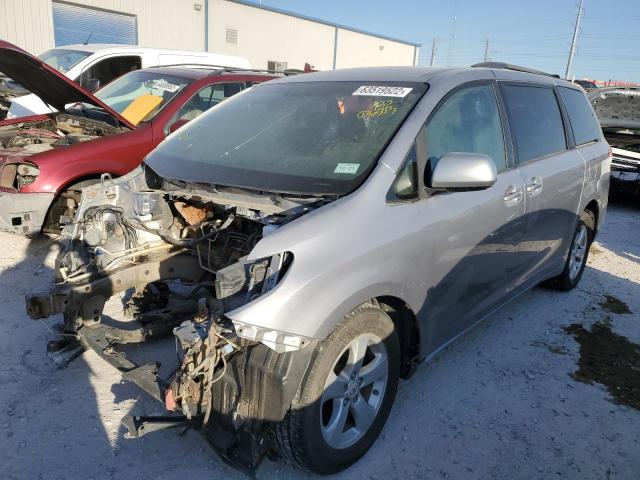 5TDKK3DC5BS036503 - 2011 TOYOTA SIENNA LE SILVER photo 2