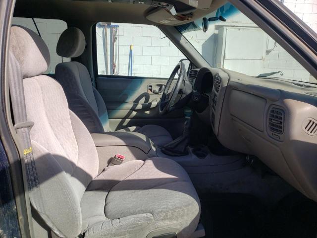 1GKCS13W8Y2382750 - 2000 GMC JIMMY BLUE photo 5