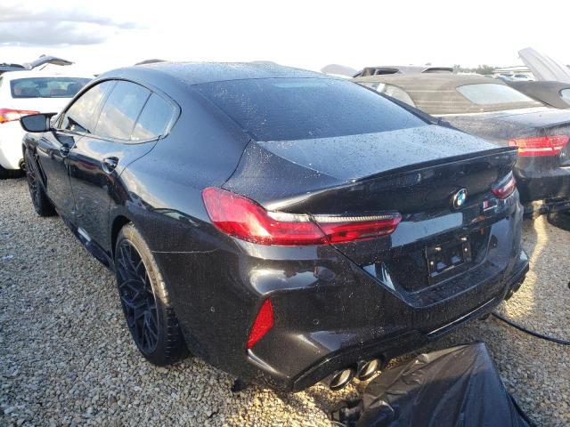 WBSGV0C06NCJ61365 - 2022 BMW M8 BLACK photo 3