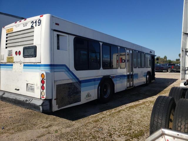 15GGB221911071826 - 2001 GILLIG TRANSIT BU WHITE photo 4