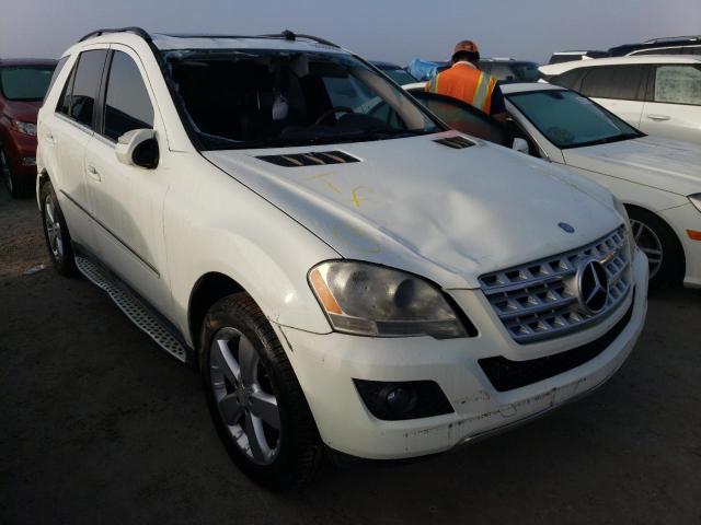 4JGBB8GB2AA557248 - 2010 MERCEDES-BENZ ML 350 4MA WHITE photo 1