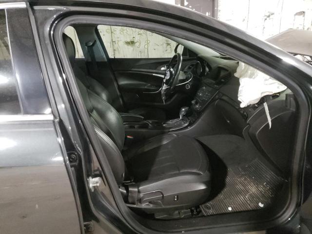 2G4GR5EK4C9178253 - 2012 BUICK REGAL BLACK photo 5