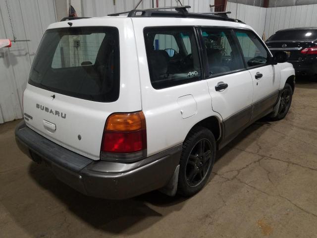 JF1SF6550WH770441 - 1998 SUBARU FORESTER S WHITE photo 4