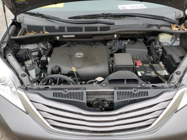 5TDKZ3DC9HS832532 - 2017 TOYOTA SIENNA LE GRAY photo 7