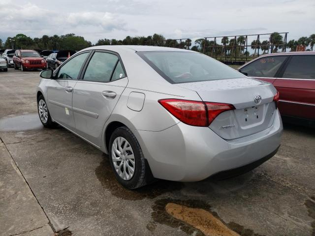 5YFBURHEXHP675650 - 2017 TOYOTA COROLLA L SILVER photo 3