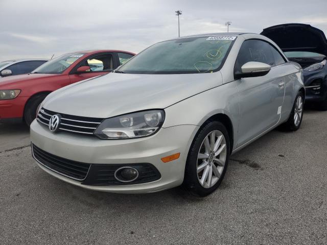 WVWBW7AH2CV015093 - 2012 VOLKSWAGEN EOS KOMFOR 银色 照片 2