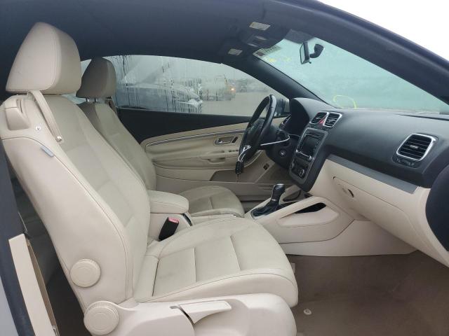 WVWBW7AH2CV015093 - 2012 VOLKSWAGEN EOS KOMFOR 银色 照片 5