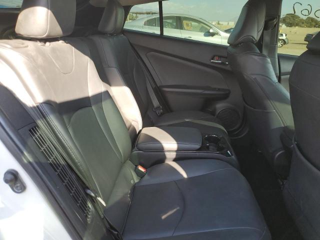 JTDKARFP9J3091302 - 2018 TOYOTA PRIUS PRIM 白色 照片 6