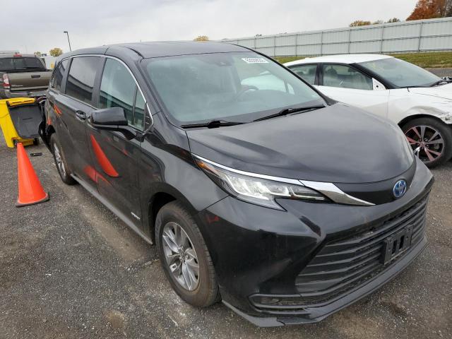 5TDKRKEC2MS004230 - 2021 TOYOTA SIENNA LE BLACK photo 1