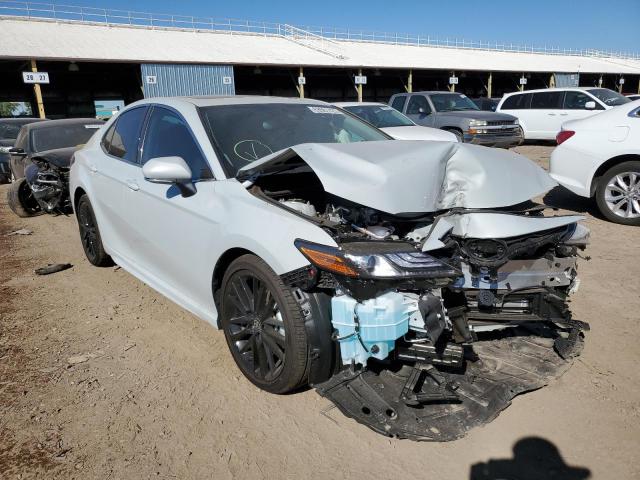 4T1K31AK2NU042994 - 2022 TOYOTA CAMRY XSE WHITE photo 1