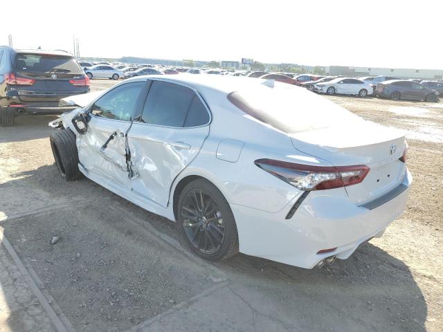 4T1K31AK2NU042994 - 2022 TOYOTA CAMRY XSE WHITE photo 3