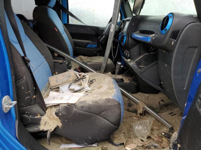 1C4HJWEG1FL718530 - 2015 JEEP WRANGLER U BLUE photo 5
