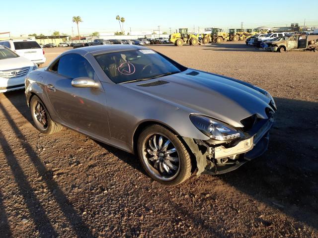 WDBWK54F17F147465 - 2007 MERCEDES-BENZ SLK 280 SILVER photo 1