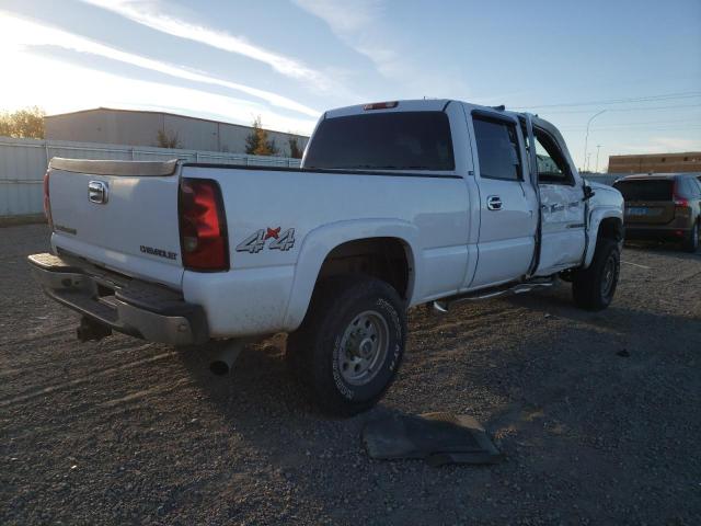 1GCHK23U05F940617 - 2005 CHEVROLET 2500 HD WHITE photo 4