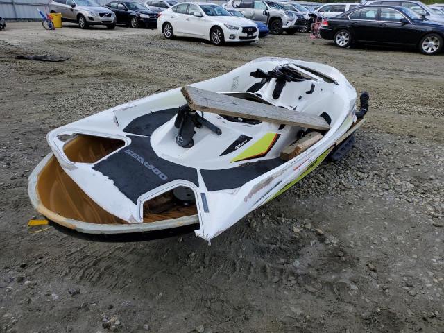 YDV33833F414 - 2014 OTHER JETSKI TWO TONE photo 4