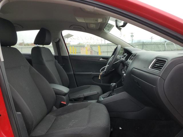 3VW2K7AJXDM443193 - 2013 VOLKSWAGEN JETTA BASE RED photo 5