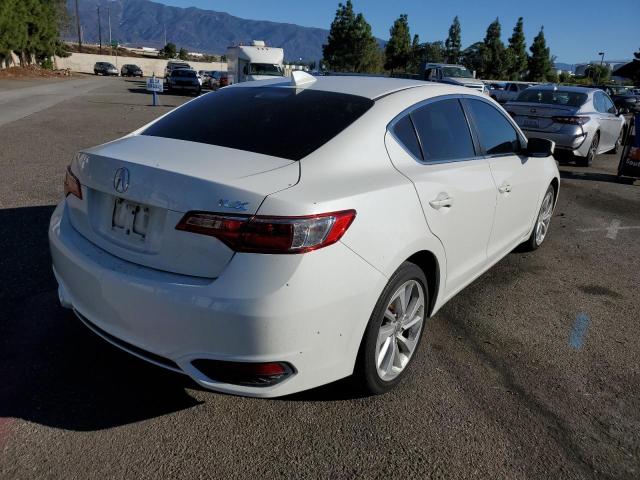 19UDE2F33HA009847 - 2017 ACURA ILX BASE W WHITE photo 4