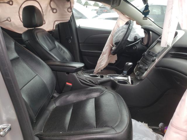 1G11F5SL9FF312646 - 2015 CHEVROLET MALIBU LTZ 银色 照片 5