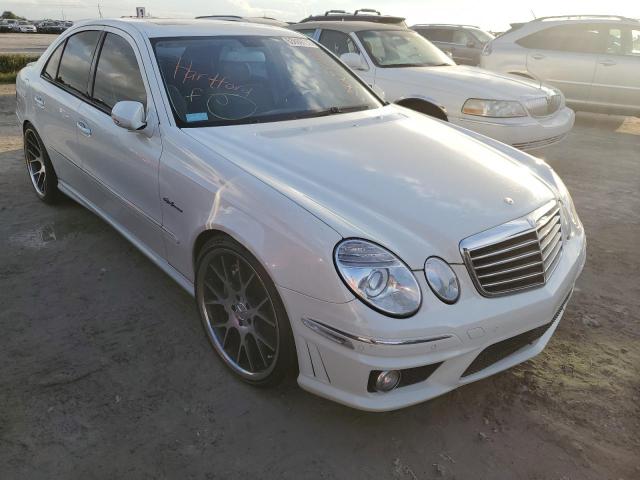 WDBUF77X97B067754 - 2007 MERCEDES-BENZ E 63 AMG WHITE photo 1