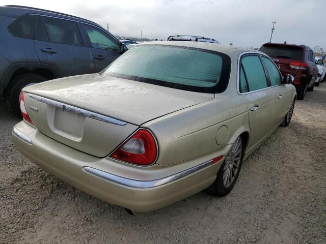 SAJWA79B77SH16160 - 2007 JAGUAR XJ8 L GOLD photo 4