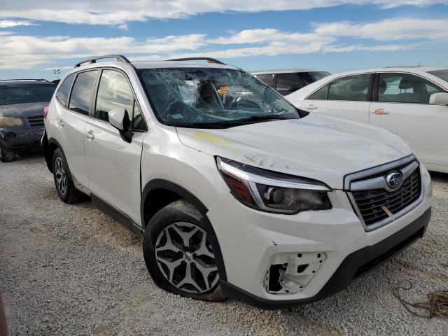 JF2SKAJC2LH482608 - 2020 SUBARU FORESTER P WHITE photo 1