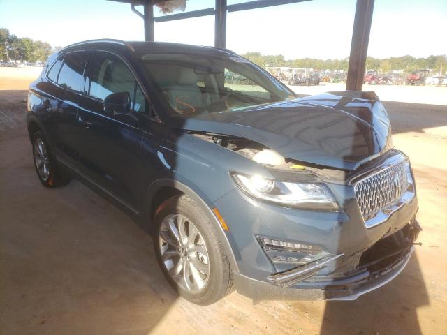 5LMCJ2C92KUL20943 - 2019 LINCOLN MKC SELECT ნაცრისფერი ფოტო 1