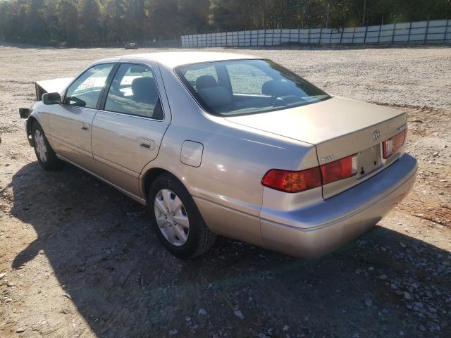 JT2BG22K810568831 - 2001 TOYOTA CAMRY CE TAN photo 3