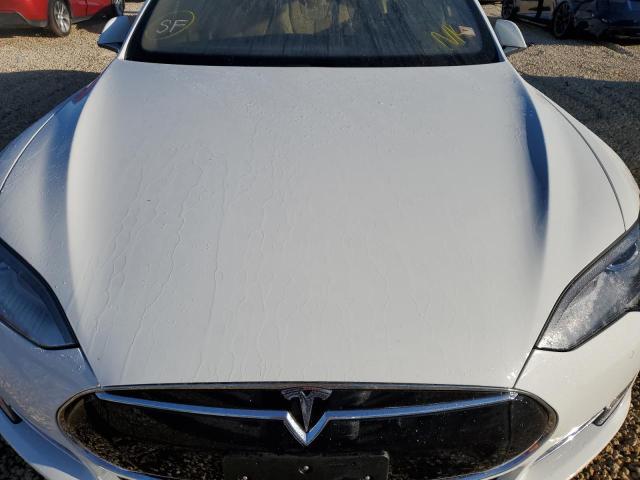 5YJSA1E21GF135358 - 2016 TESLA MODEL S WHITE photo 7