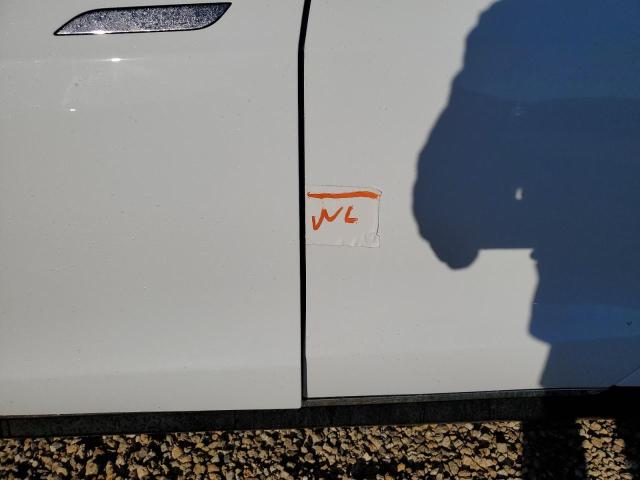 5YJSA1E21GF135358 - 2016 TESLA MODEL S Սպիտակ լուսանկար 9